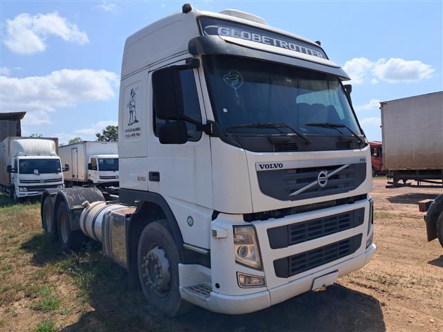 Volvo FM 370 6x2T 14/14